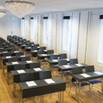 Stallet, alternativ skolsittning